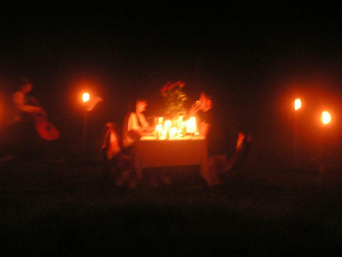 Winnica Na Lesnej Polanie Zabor Bagian luar foto
